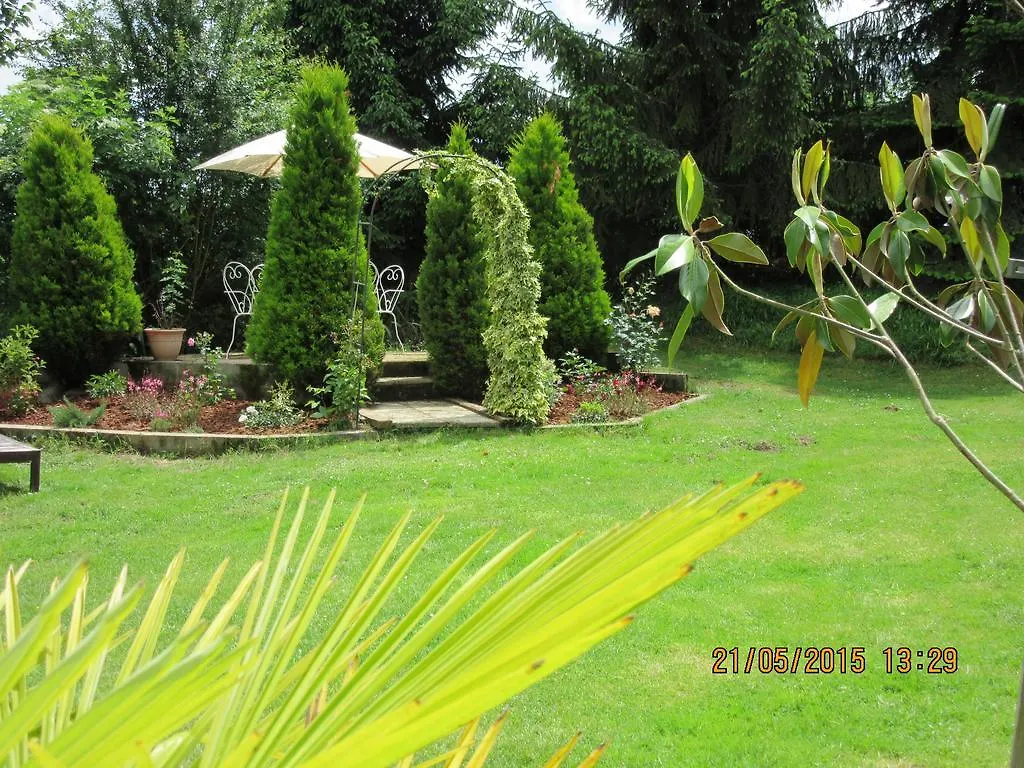 Frühstückspension Bed and Breakfast Domaine Le Chec Saint-Ost Frankreich