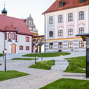 https://schloss-leitheim.com-bavaria.com